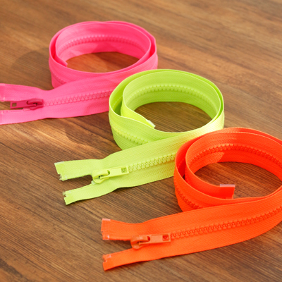 Fluorescent Plastic Jumper Zipper 60cm 3 Types