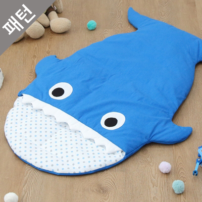 Patterns Accessories Fish Sleeping Bag P752