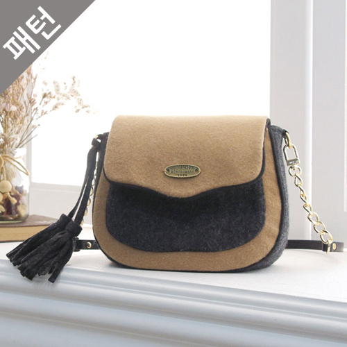 Patterns Bag Wool Tassel Mini Bag P982