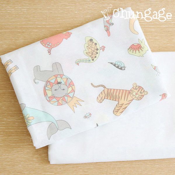 2 kinds of handkerchief cut paper Wonderland of animals
