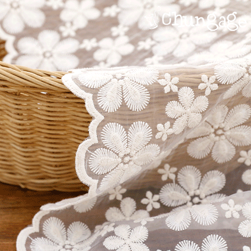 Lace Fabric Sha fabric Embroidery Cloth Mesh Lace Stitch 2 types of petals