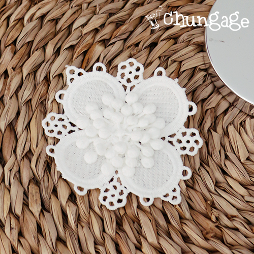Lace Fabric Embroidery Lace Cloth Motif Flower Buds White Eyes