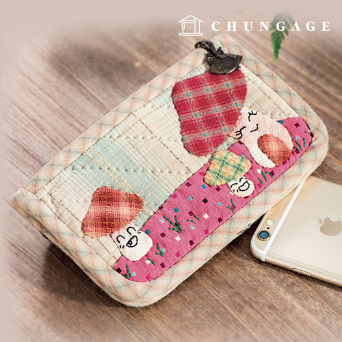 Quilt package DIY kit mushroom village cellphone wallet CH-612871