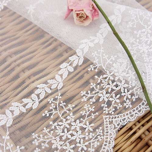 Lace Fabric Embroidery Lace Cloth Table Runner R002 Brush Mesh whiteivory