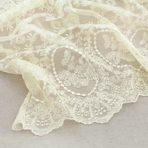 Lace Fabric Mesh Lace Cloth Table Runner R007 Mirror Frame Cream