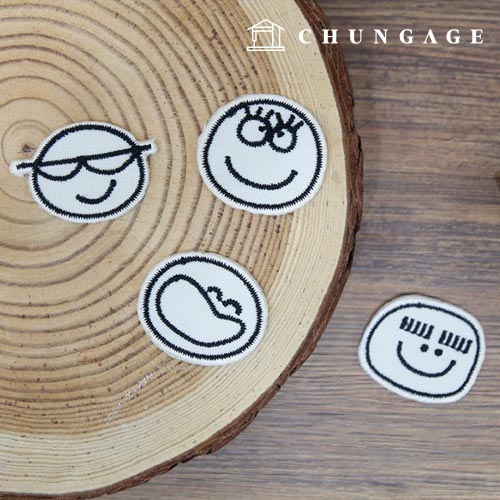 Heat-sealed wapen, smiling face embroidery patch, 4 types of wapen 091