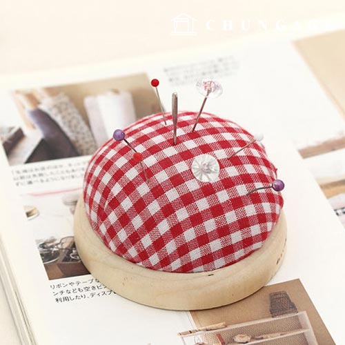 Wood pincushion pin stick hour needle pin holder