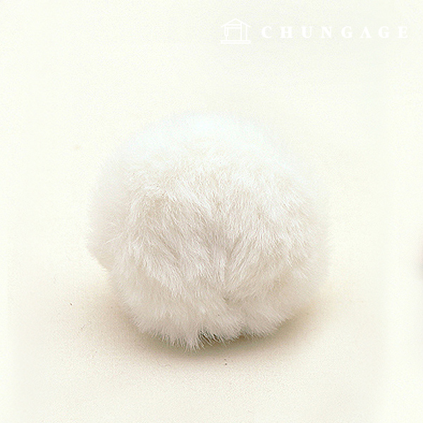 Fur bell decoration pom pom poppyongmongsilmongsil pastel 40mm White 71384