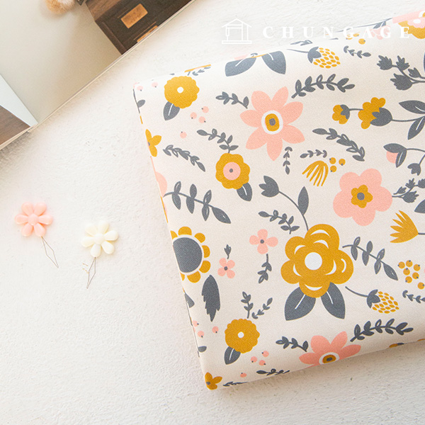 cotton Oxford fabric floral pattern Flower Fabric DTP Wide Width Primula OX-477