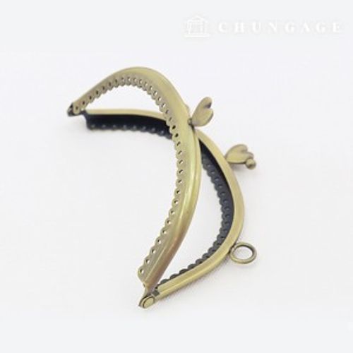 Antique Round Heart Ball Frame 55048