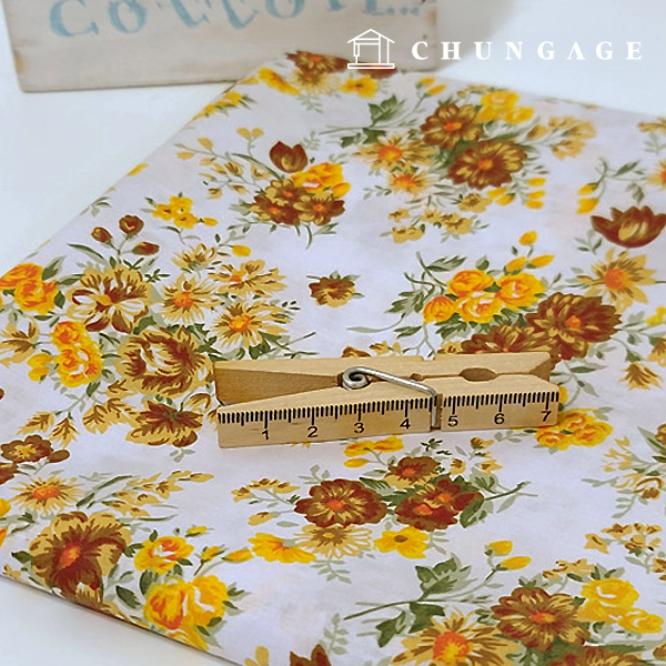 Cotton Blended Fabric Flower Pattern Fabric Wild Chrysanthemum Brown