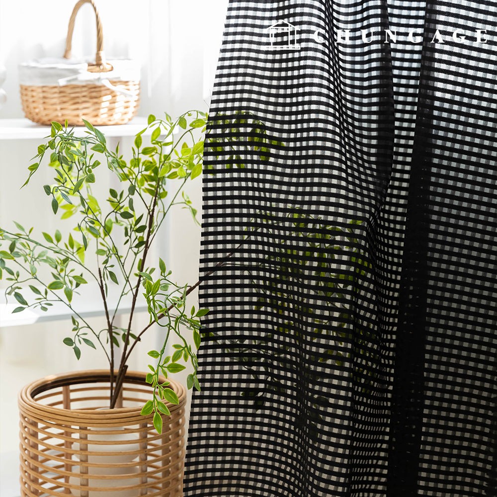 Poly fabric spray transparent Black Check Fabric Pierre