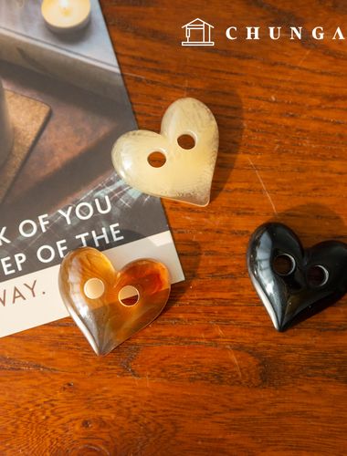 Big size heart resin button clothes making