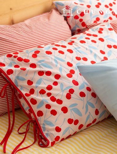 Cotton Fabric Cherry Fabric 20 count Cherry Bloom 393