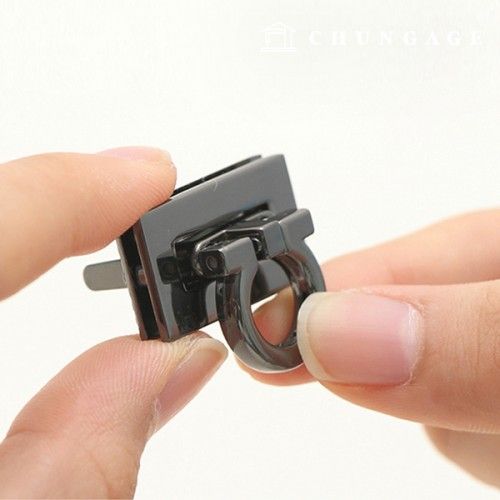 Bag lock round 3cm black nickel plating 73108