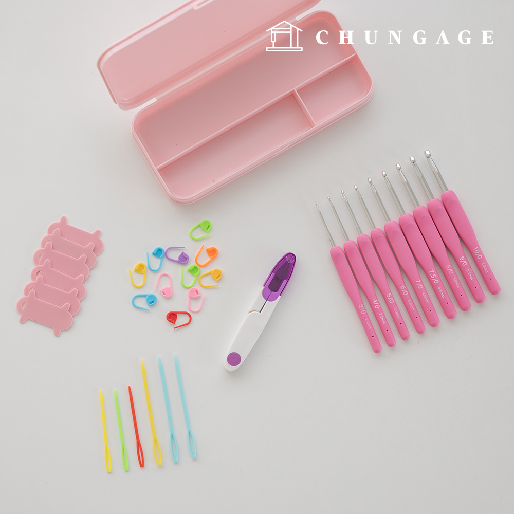 Pink Knitting Hook Set