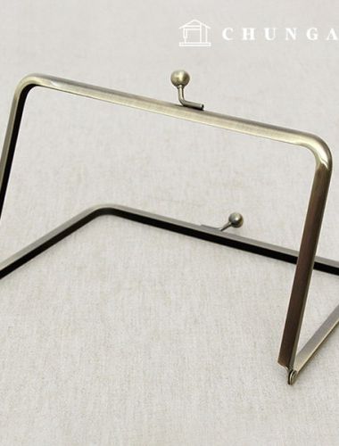 Deep Square Private Capital Frame 18.5cm Antique Gold 86007