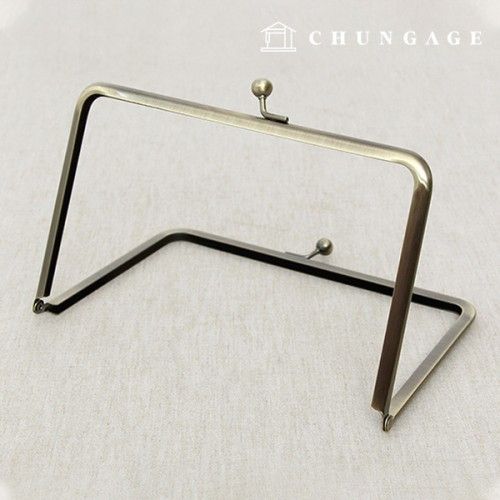 Deep Square Private Capital Frame 18.5cm Antique Gold 86007