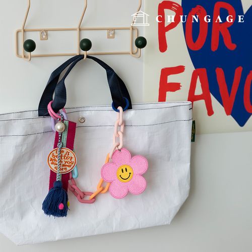 Keyring Daisy Flower Keyholder Keychain Chain Doll Keyring Pink Smile