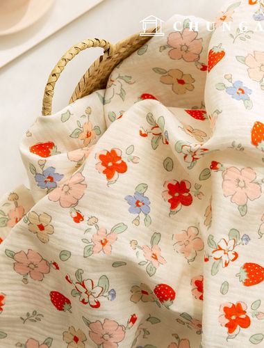 Yoru double gauze fabric cotton non-fluorescent biowashed floral pattern fabric berry flower