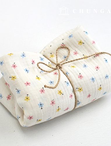 Double Gauze Fabric Cotton Wide Width Flower Fabric Daisy