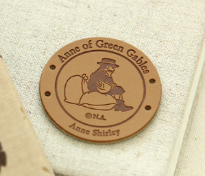 Leather Label Vintage Ann of Redheads Round 61964