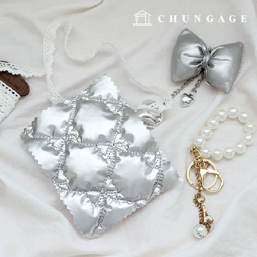 Quilted Fabric 3Ounce Wide Width Silver bowknot diamond