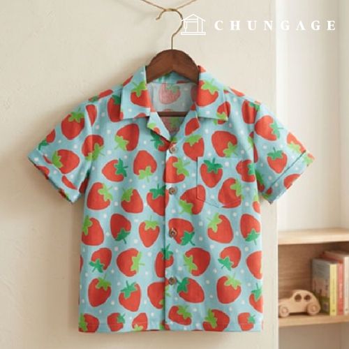 Cotton blend fabric Sweet Strawberry Blue