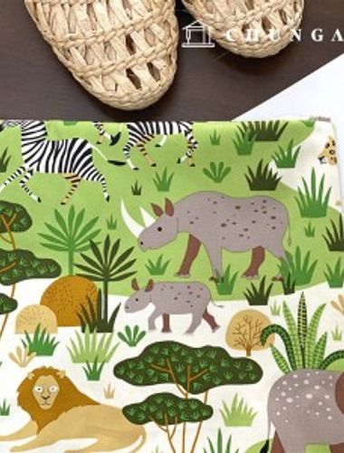 Cotton Fabric Antibacterial Deodorization Twill 30 Count Wide Width Animal Kingdom