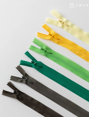 Size 3 Mesh Concealed Zipper 25cm x 60cm Yellow Green (6 Colors)