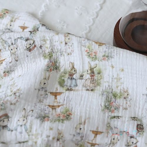 Yoru double gauze fabric rabbit flower garden