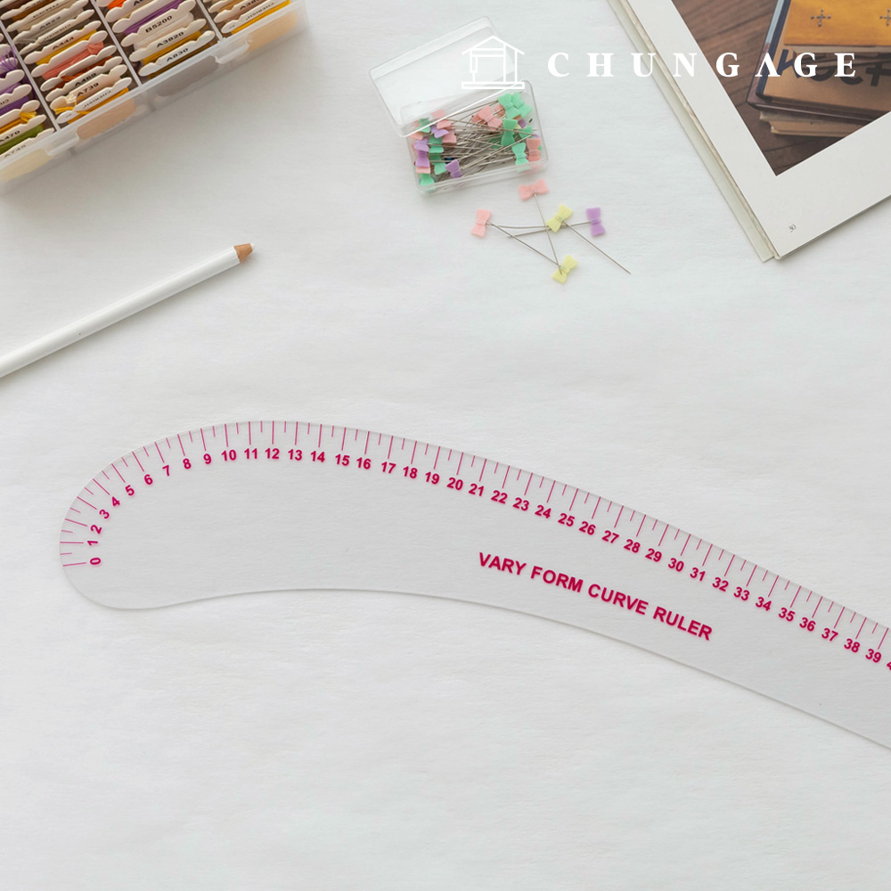 Simple curved ruler 61cm